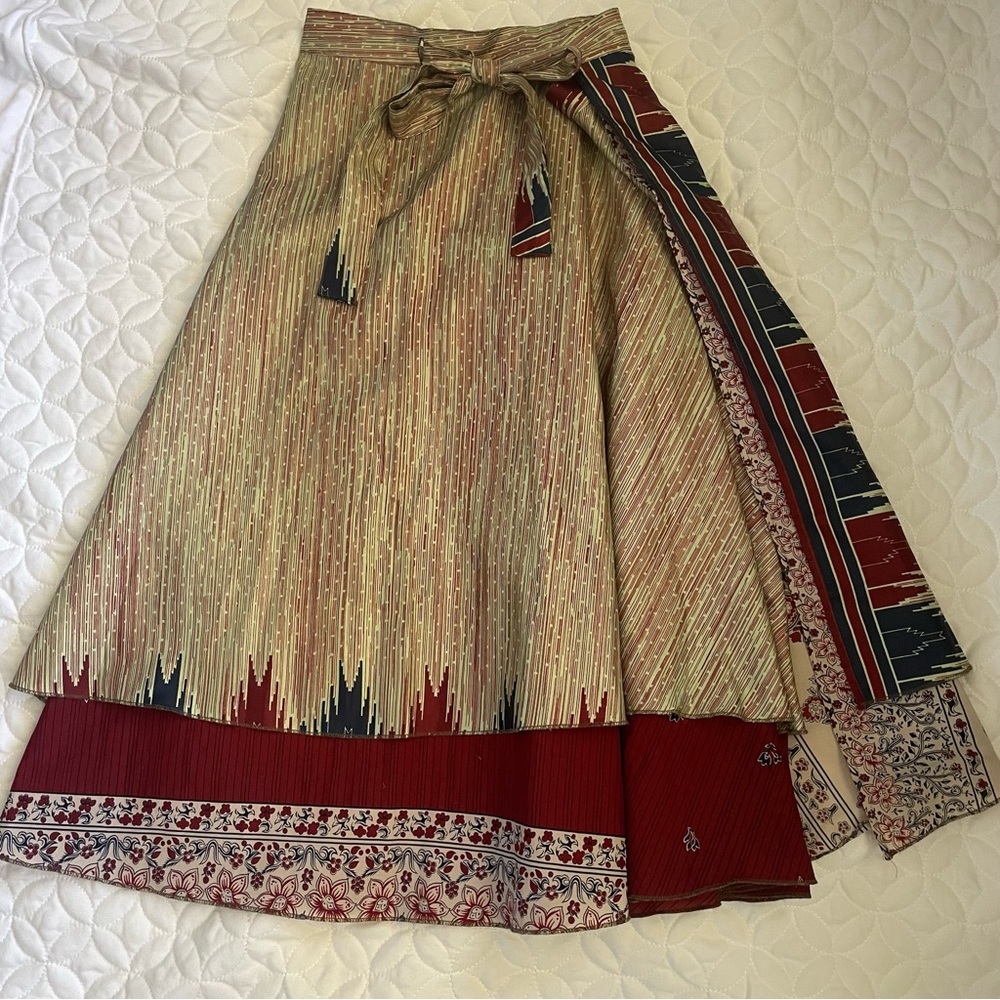 I ❤️ IT Silk Bohemian Wrap Skirt Red Beige Navy Tie Layered Reversible